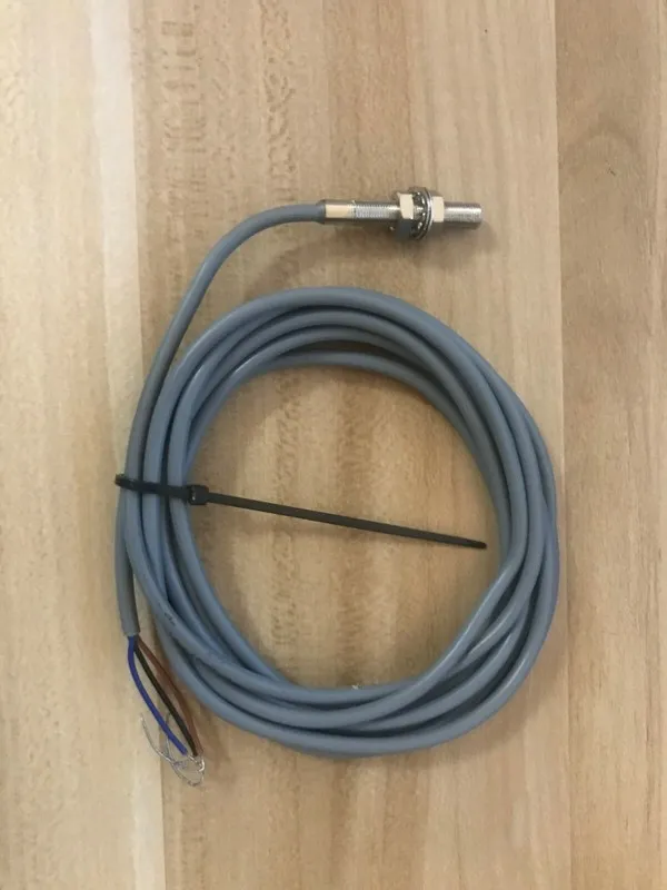 Датчик приближения Pepperl+Fuchs NBB0.8-5GM25-E3 Proximity Sensor