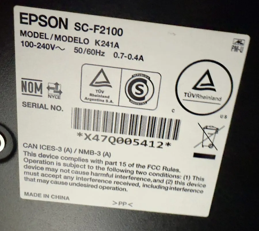 Принтер Epson F2100 DTG Printer W/ Small, Medium, Large Platters Included