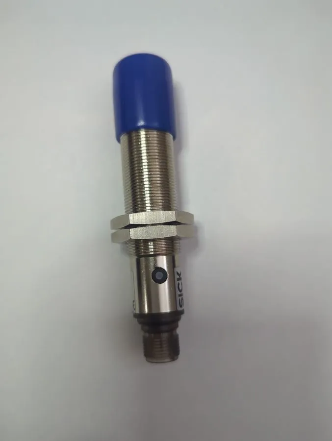 Фотоэлектрический датчик VTE18L4P324 Photoelectric Switch Sensor — фото лота 2