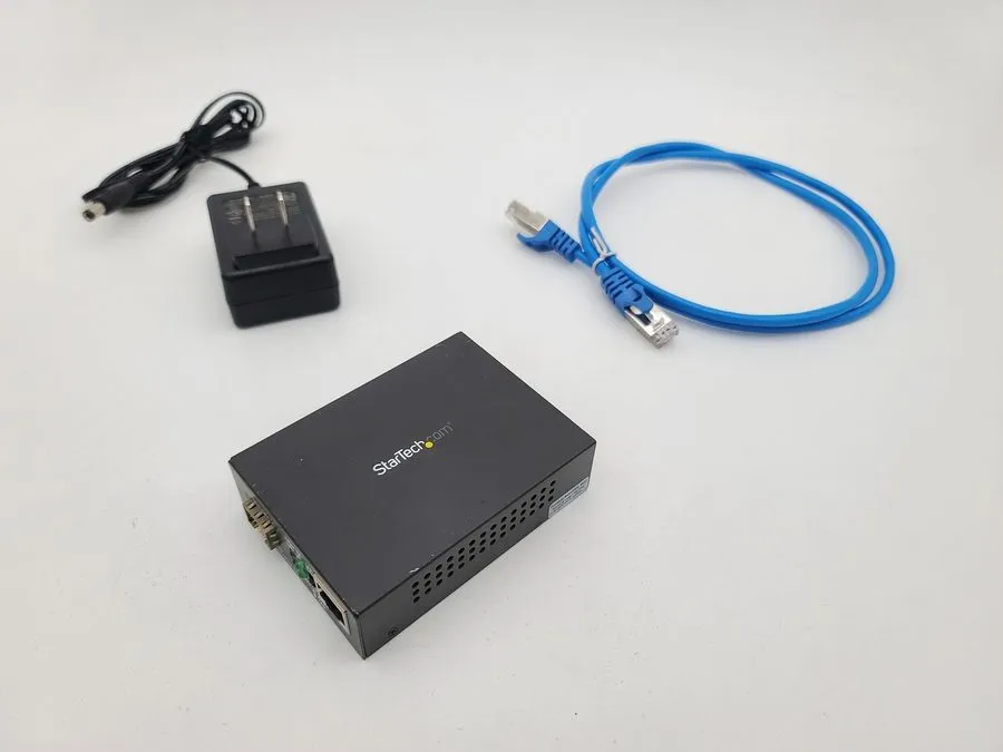 Медиаконвертер StarTech MCM1110MMLC Gigabit Ethernet Fiber Media Converter 850nm