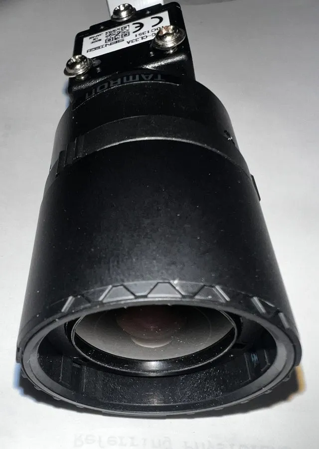 Объектив 5015 SENTECH STC-CLC33A with Tamron Aspherical IR Lens — фото лота 2
