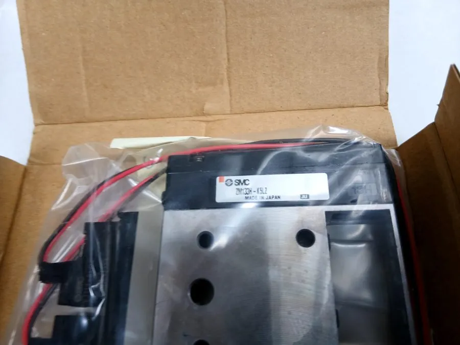 Вакуумный эжектор SMC ZM133H-K5LZ Vacuum Ejector Generator (BR4B.6B16)