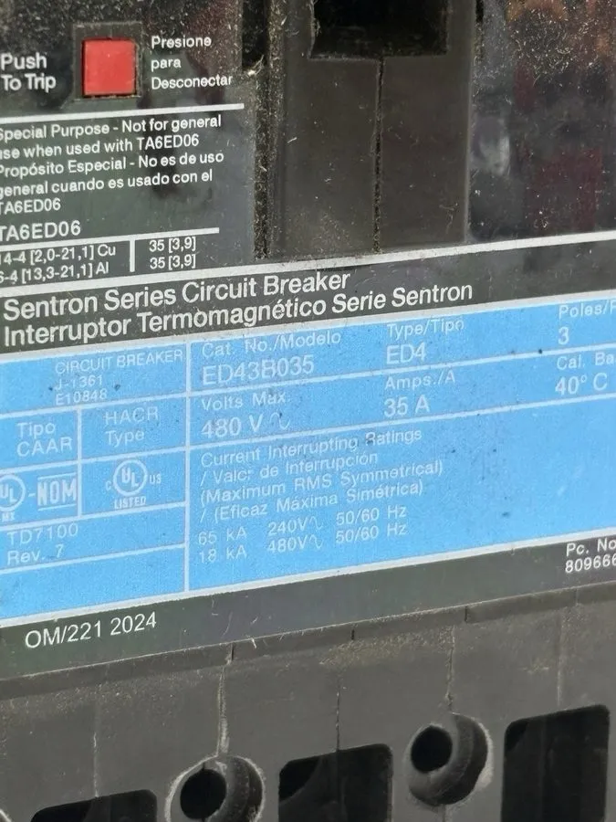 Автоматический выключатель SIEMENS ED43B035 Molded Case Circuit Breaker, ED4 Ser — фото лота 1