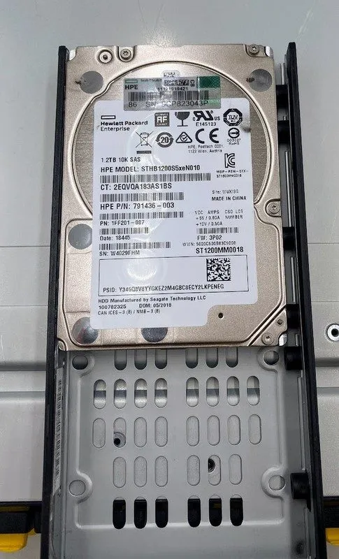 СХД HPE 3PAR STORESERV 8000 Storage Array QR490-63007, 16x 1.2TB SAS Drives — фото лота 4