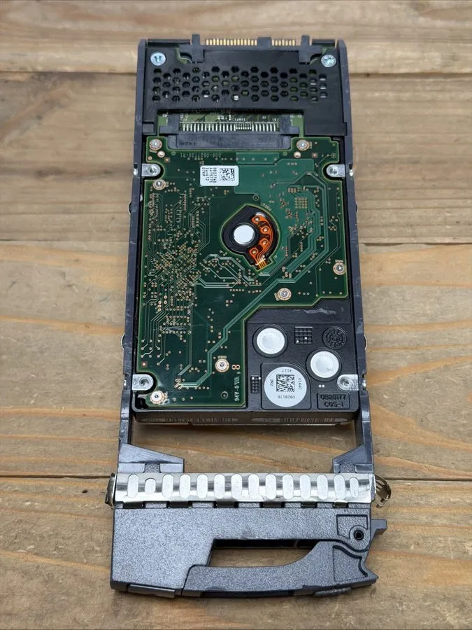 Жёсткий диск NETAPP HUC101212CSS600 X425A-R6 SP-425A-R6 1.2TB 10K 6Gb/s SAS 2.5'
