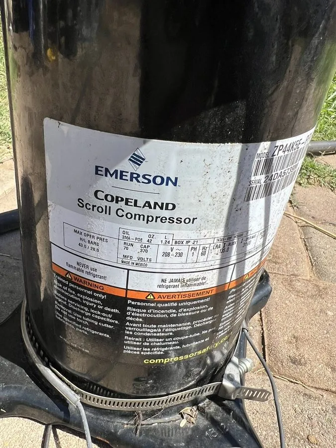 Компрессор Copeland Scroll Compressor ZP44K5E-PFV-830 220v single ph 410a year 2 — фото лота 1