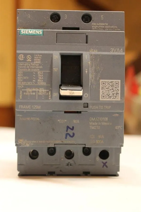 Автоматический выключатель Siemens 3va4190-5ed34-0aa0 90amp circuit breaker type — фото лота 1