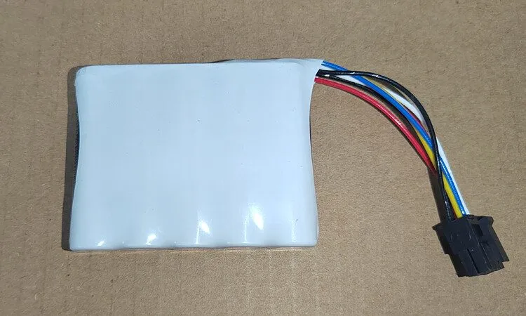 СХД GENUINE BROADCOM LSI CVPM05 (FBU345) 49571-22 RAID BBU