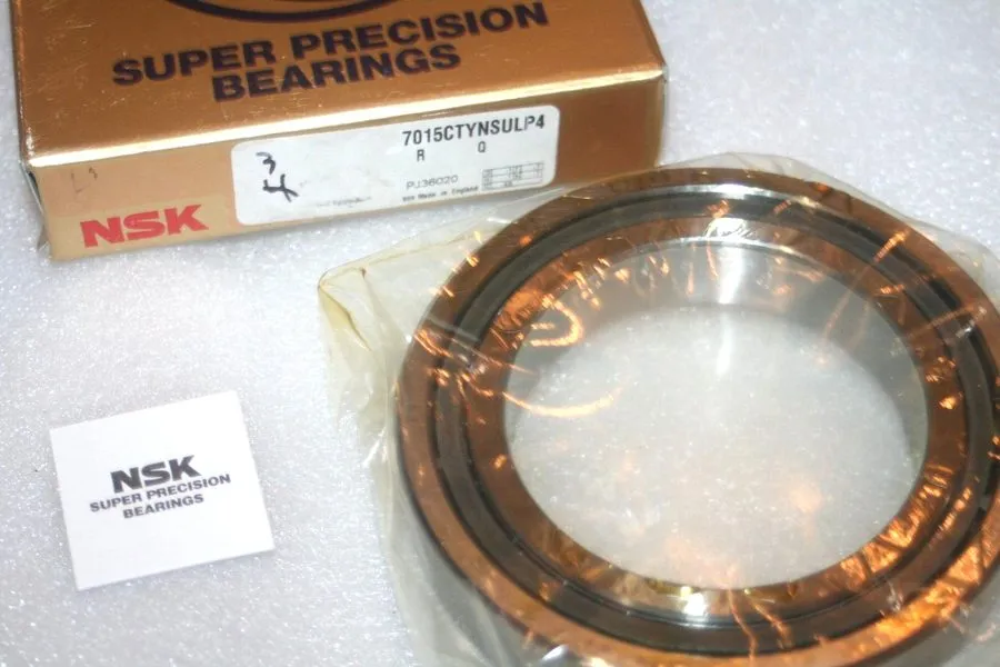 Подшипник NSK 7015CTYNSULP4 precision angular contact ball bearing