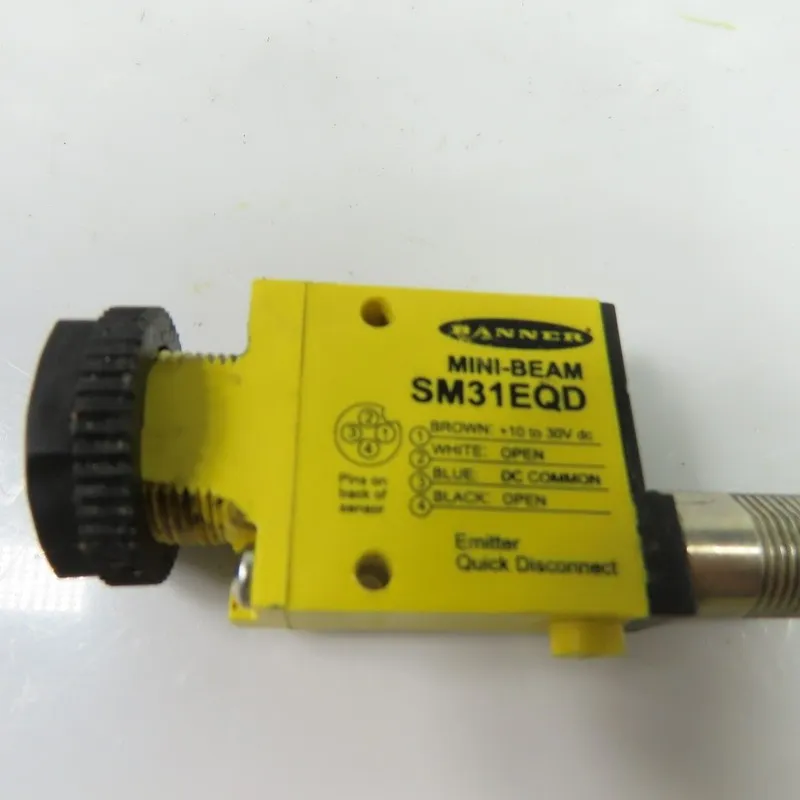 Фотоэлектрический датчик Banner SM31EQD Mini-Beam Photoelectric Emitter Sensor 1