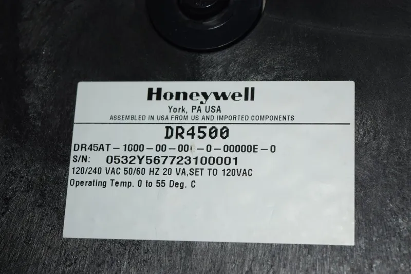 Регистратор Honeywell DR4500 DR45AT-1110-00-000-0-00000E-0 120/240VAC Chart Reco
