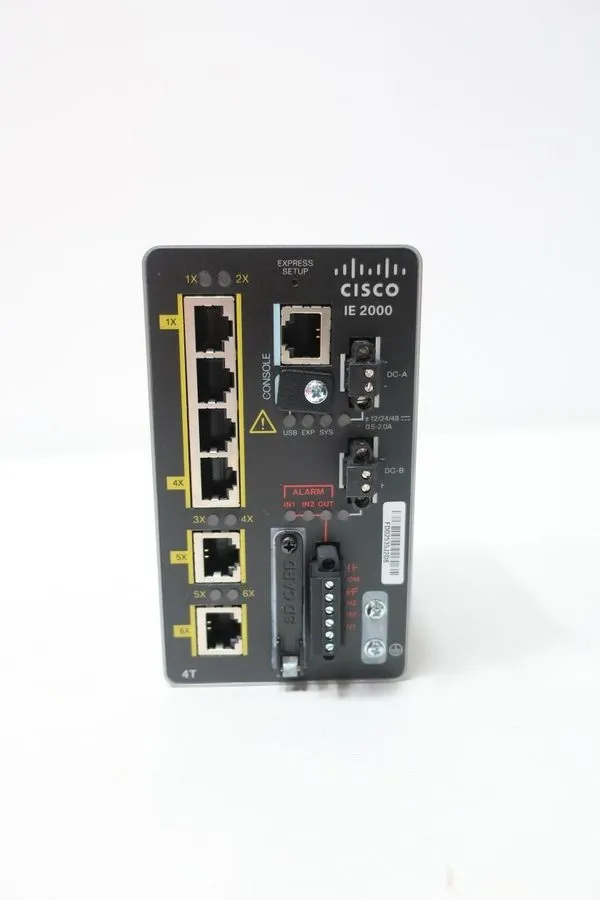Коммутатор Cisco IE-2000-4T-L Industrial Ethernet Switch