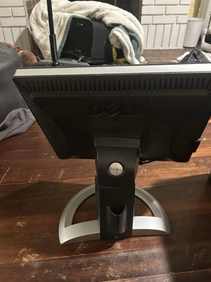 Монитор Dell UltraSharp 17-inch Flat Panel LCD Monitor (1704FPT1)