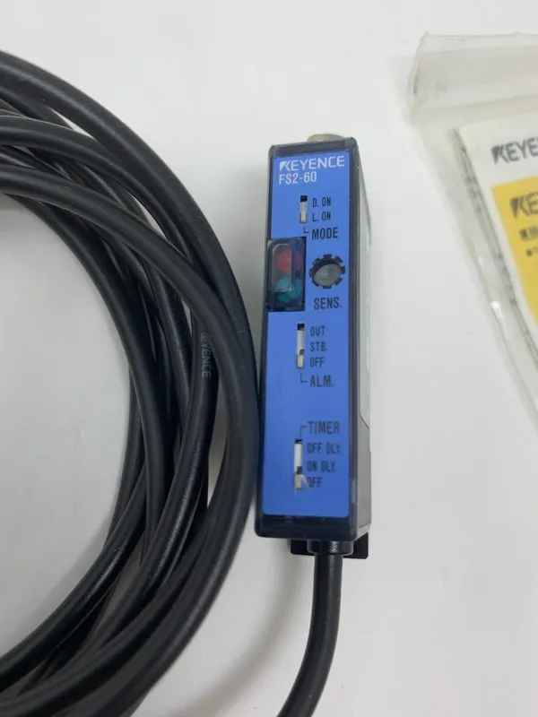 Фотоэлектрический датчик Keyence FS2-60 Fiber Photoelectric Sensor