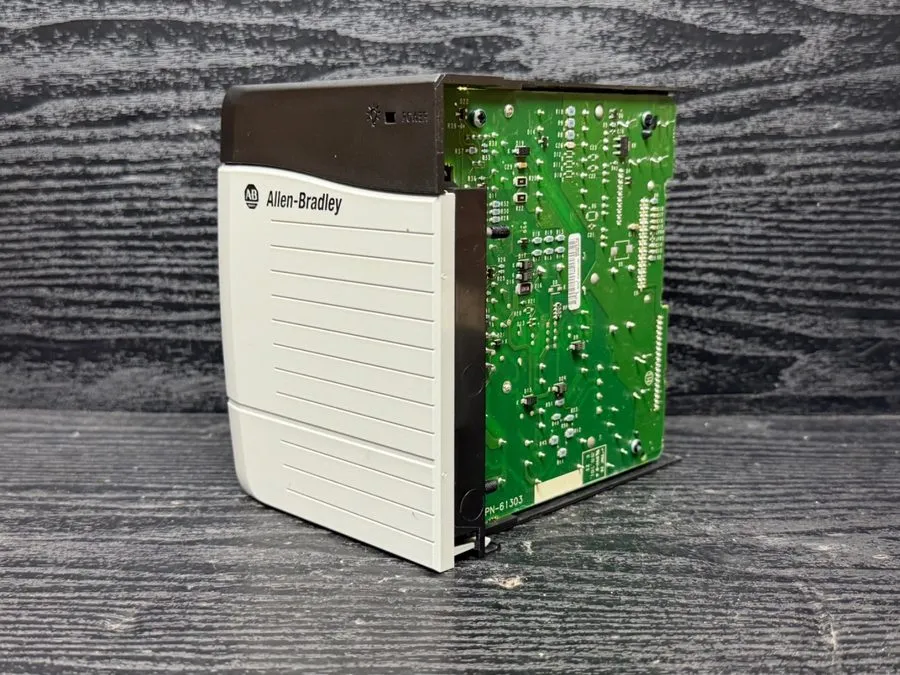 ПЛК Allen Bradley 1756-PA72 C ControlLogix Rack Chassis Power Supply AC PLC 25W