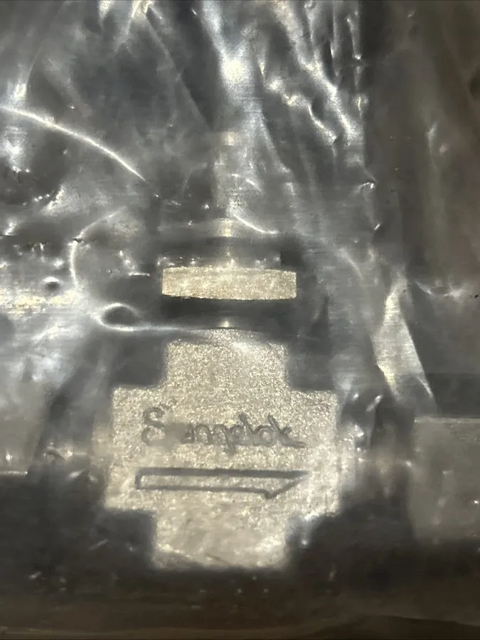 Клапан SWAGELOK SS-1RS8 NEEDLE VALVE STAINLESS STEEL 1/2" TUBING
