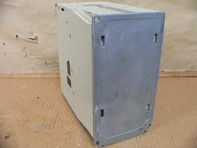 Сервопривод YASKAWA SERVO DRIVER SGD7S-180A00A