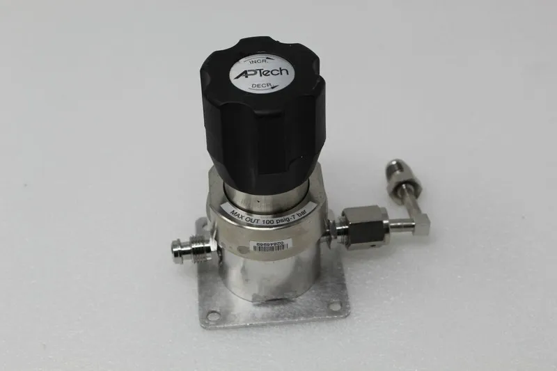 Клапан APTech AP Tech AZ1010S 3PW MV4 IV4 Pressure Regulator Valve — фото лота 2