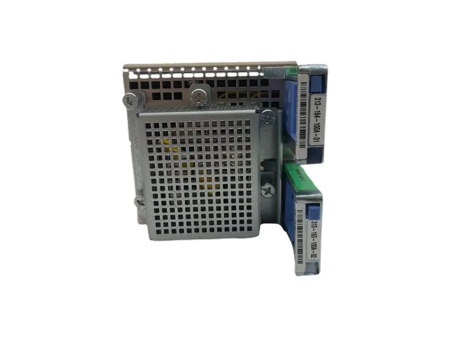 СХД EMC 313-163-100A-02 SLIC50 4GB NVRAM w/ BBU & 2x Module Set — фото лота 1