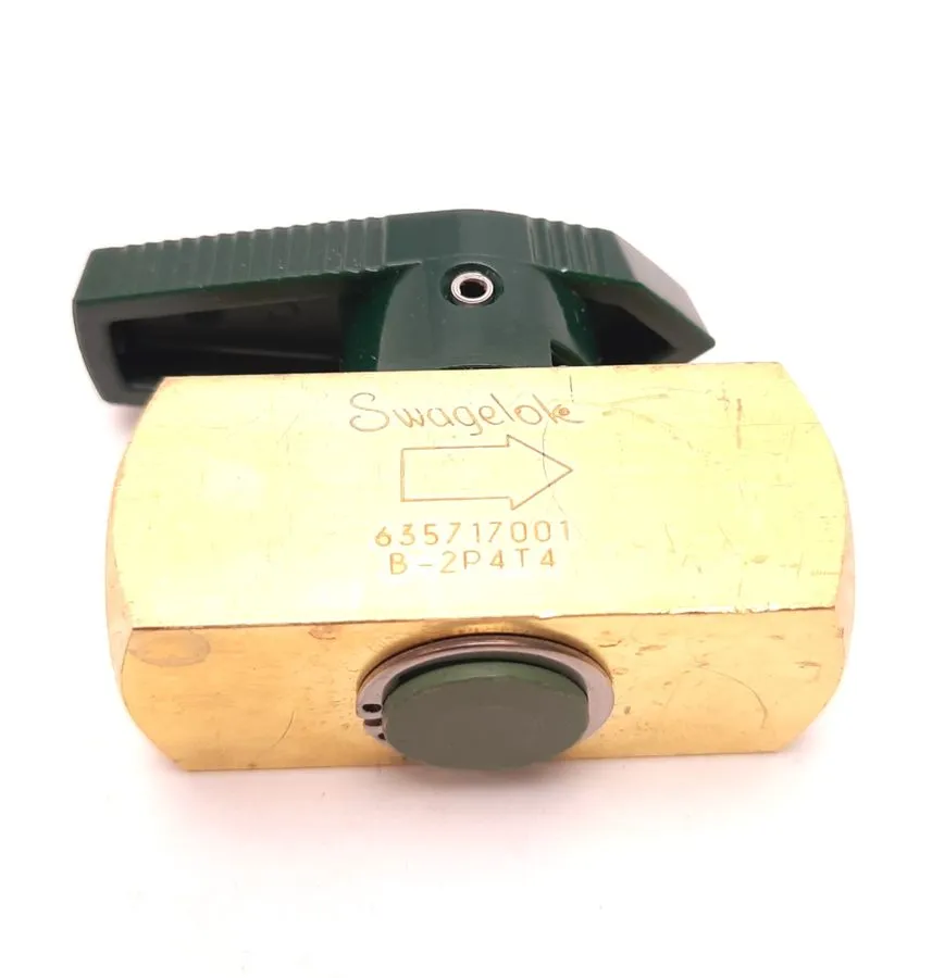 Клапан Swagelok B-2P4T4 Brass Quarter-Turn Instrument Plug Valve FNSP