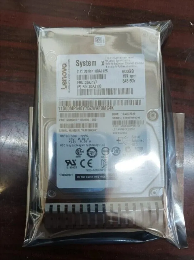 Жёсткий диск Lenovo 600GB 15K 00AJ127 00AJ126 6Gbs 2.5" SAS G3HS X3650 M5 Hard D