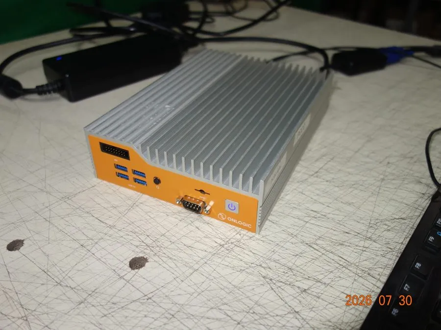 SSD-накопитель OnLogic HX500 Helix 500 Intel i9-10900T 10-Core 32GB RAM 256GB SS