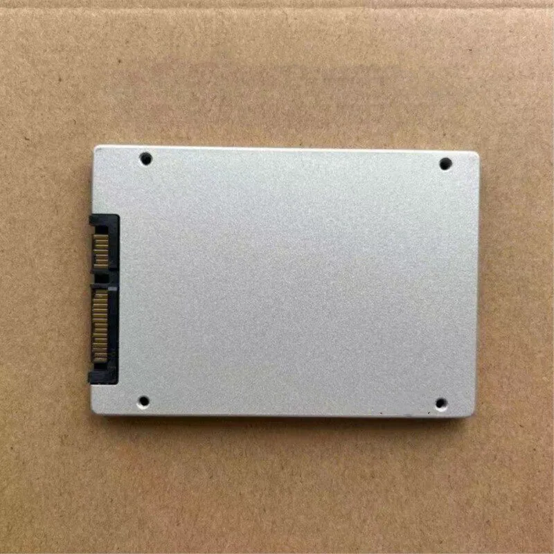 SSD-накопитель Micron M500 2.5" SSD 960GB SATA 6Gb/s SED MTFDDAK960MAV 95% Healt