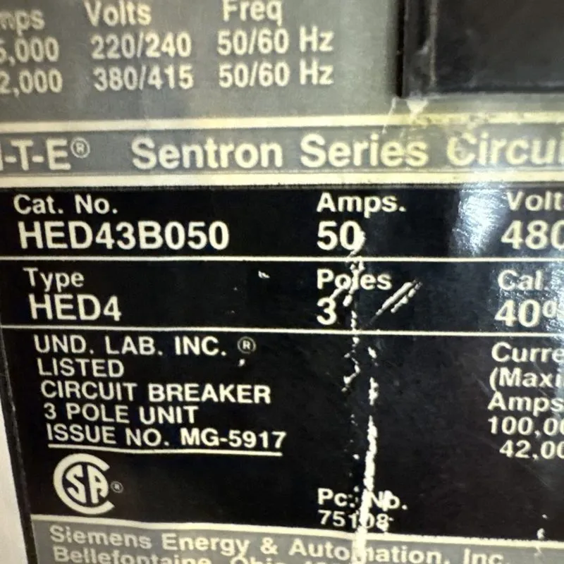 Автоматический выключатель Siemens Sentron Seires Breaker HED43B050 3 Pole 50 Am — фото лота 2
