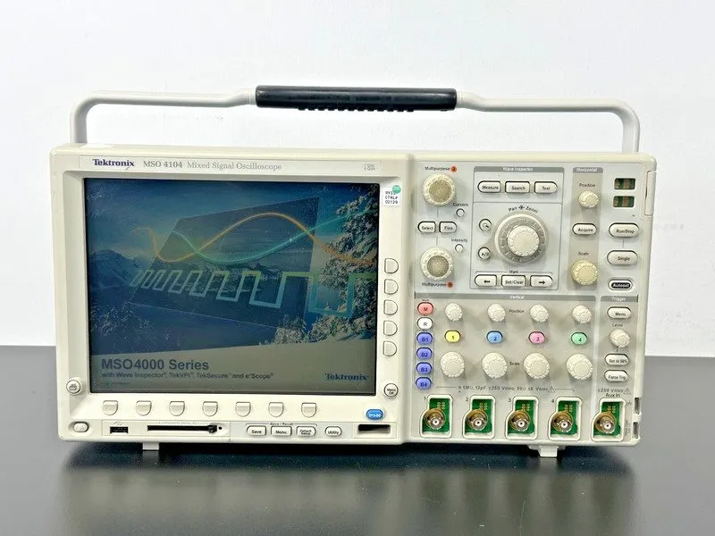 Осциллограф Tektronix MSO4104 1GHz 4 Channel 5GS/s Mixed Signal Oscilloscope