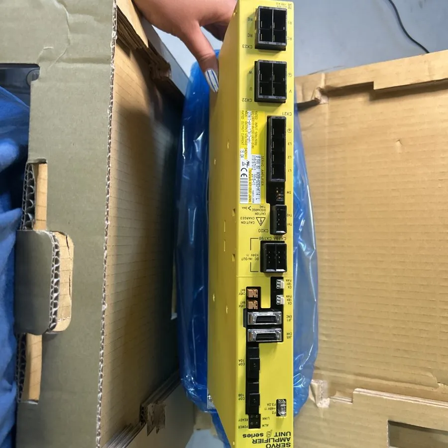 Сервоусилитель FANUC A06B-6093-H115 SERVO UNIT Drive — фото лота 1