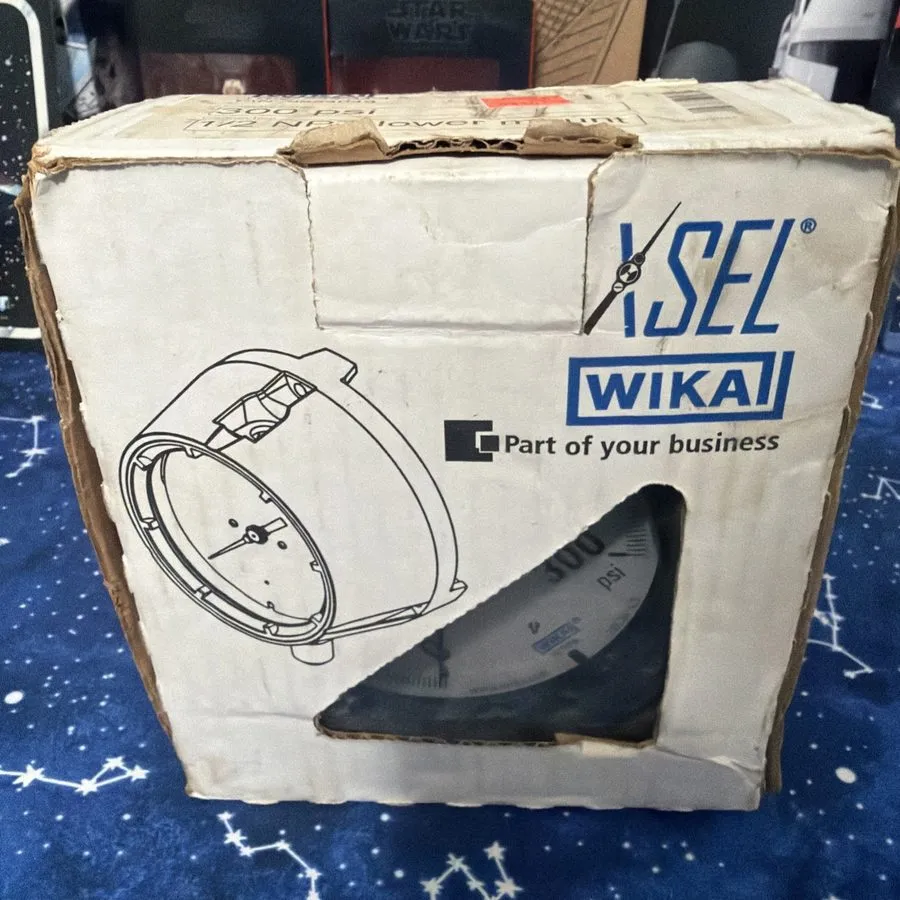 Трубопроводная арматура Wika instrument 300 PSI 1/2" NPT Lower Mount Gauge 98348