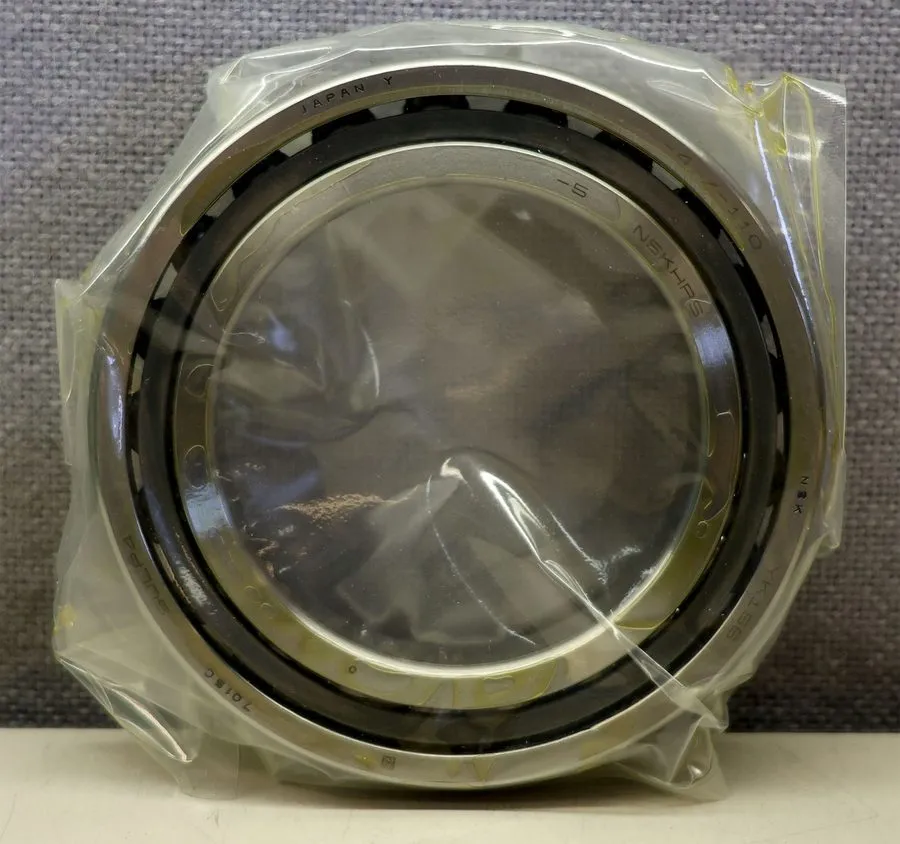 Подшипник NSK 7015CTYNSULP4 precision angular contact ball bearing