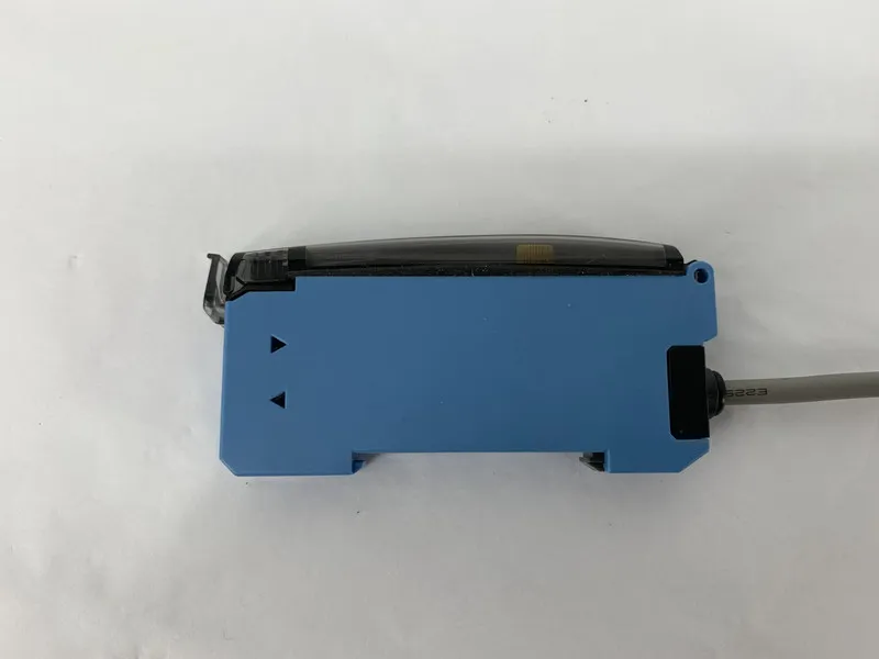 Фотоэлектрический датчик Photoelectric Sensor WLL170-2P132 — фото лота 2