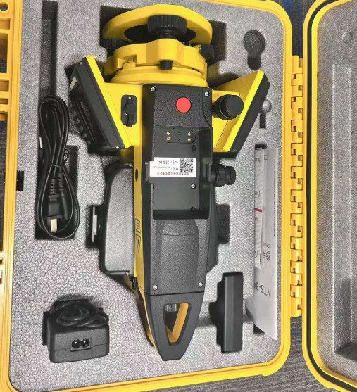 Тахеометр South Total Station NTS342R6A Survey Instrument with 600m Reflectorles — фото лота 2
