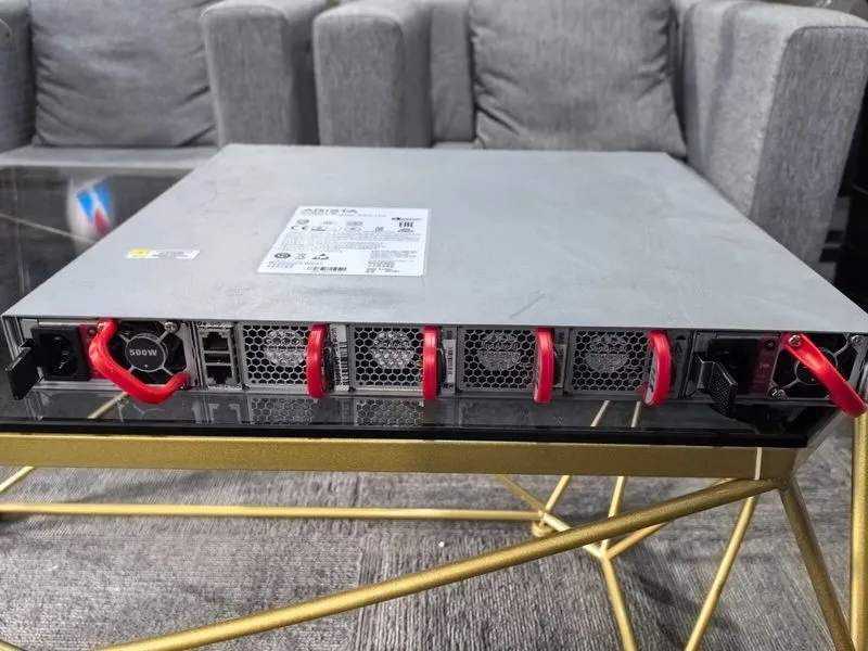 Коммутатор Arista DCS-7050SX-72Q-F 48xSFP+ 6x40GbE QSFP+ switch — фото лота 3