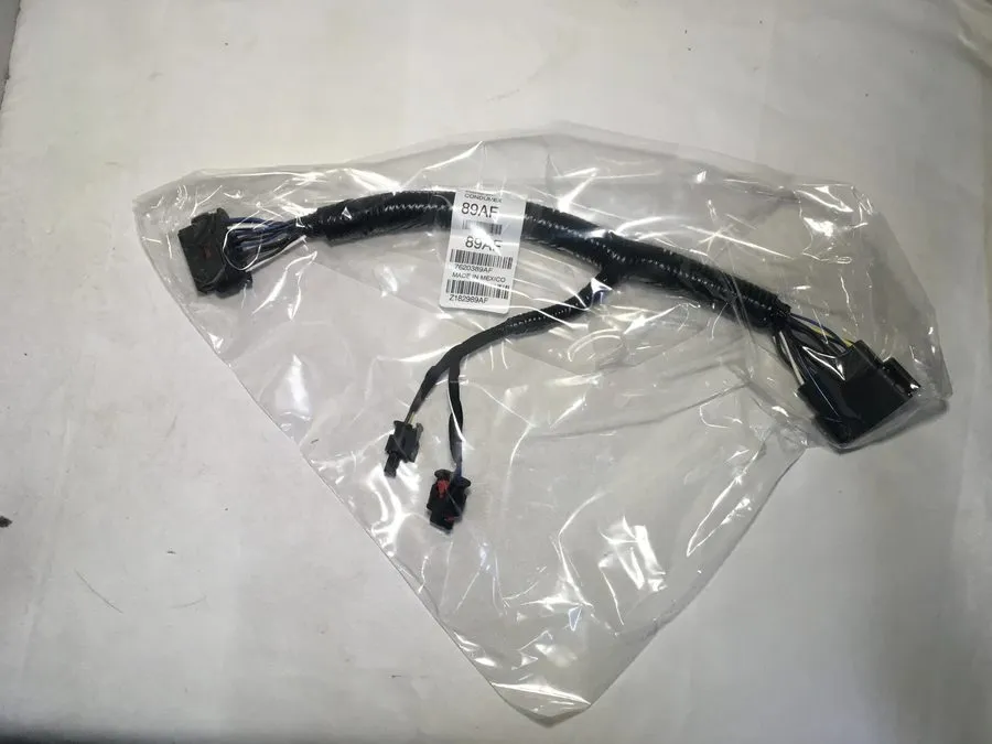 Жгут проводов GM Emission Reduction Fluid Tank Reservoir Wire Harness 84630271 — фото лота 1