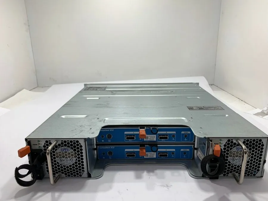 Блок питания Dell Compellent SC220 Direct Storage Attach w/ 24x Dell 300GB 15K 6