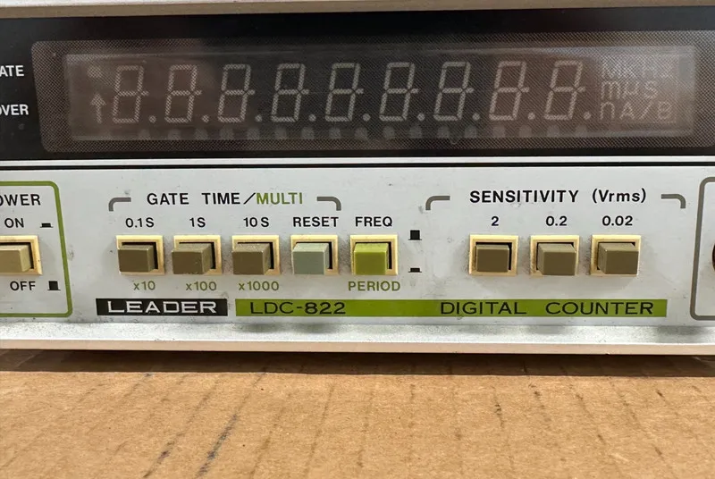 Тестер Leader LDC-822, digital frequency counter, 10Hz/80 MHz