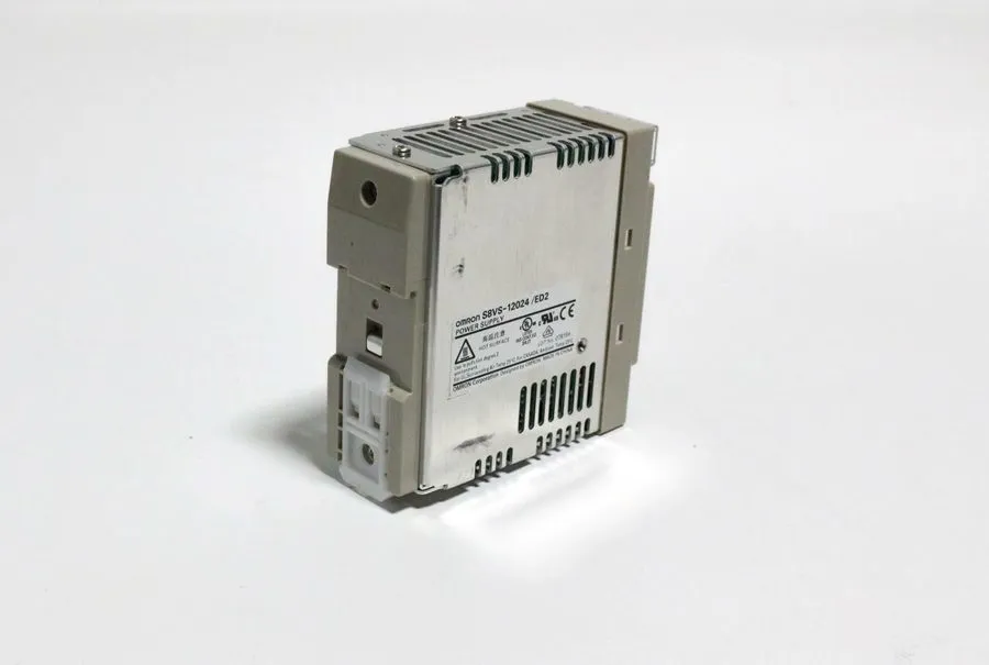 Блок питания Omron S8VS S8VS-12024 DIN Rail Power Supply 24VDC 5A 120W 100-240VA