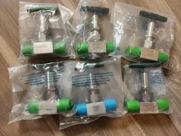 Клапан Swagelok SS-8BK-VCR Stainless Steel Bellows Sealed Valve FNSP