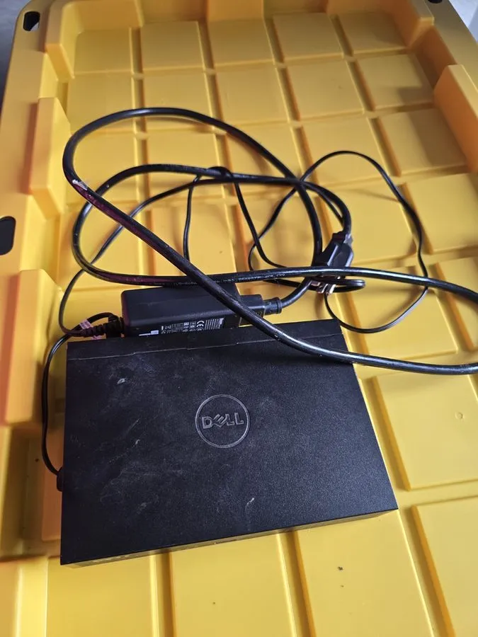 Межсетевой экран Dell Sonicwall TZ400 7-Port Gigabit Network Firewall — фото лота 1