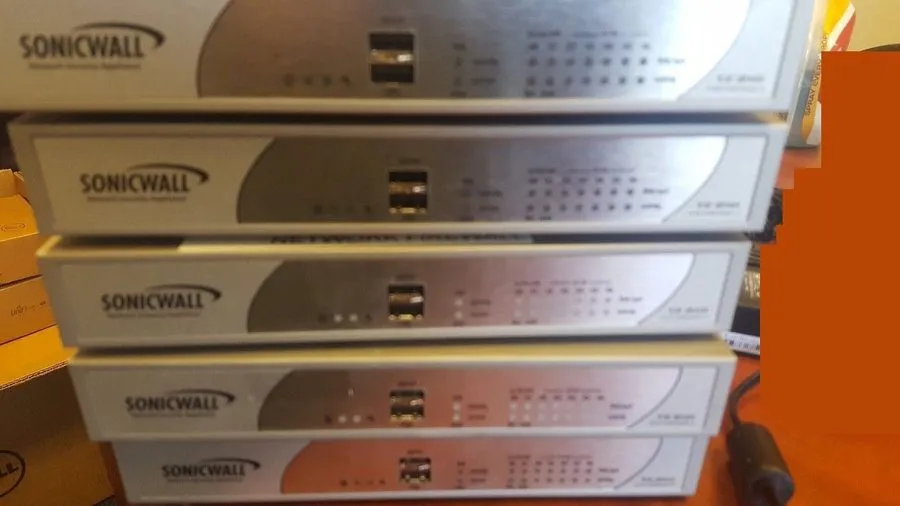 Межсетевой экран Dell SonicWALL TZ 210W VPN Wireless Firewall APL20-065 Fully Tr