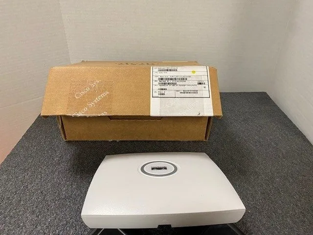 Точка доступа Wi-Fi Cisco AIR-LAP1131AG-A-K9 Aironet Wireless Access Point #1130