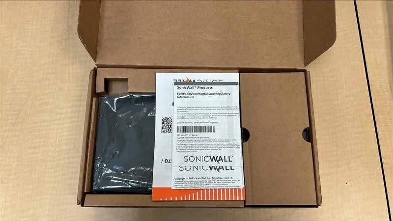 Межсетевой экран SonicWall TZ570 Network Security Appliance Bare Unit 02-SSC-283