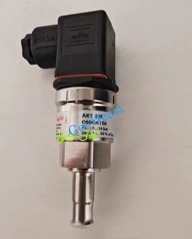 Датчик давления Danfoss AKS32R 060G6156 pressure transmitter