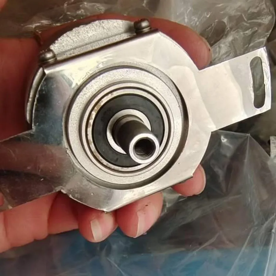 Энкодер Heidenhain 1323991-01 Rotary Encoder EQN1325 512 62S12-78