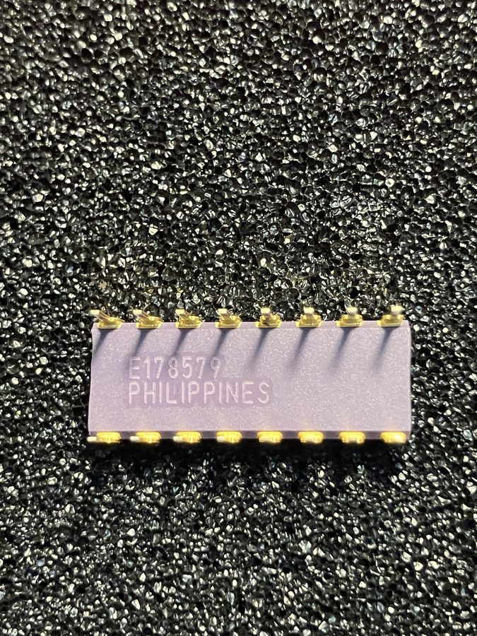 Микросхема AD526BDZ Analog Devices Low Gain Error Precision Op Amp Ic — фото лота 1