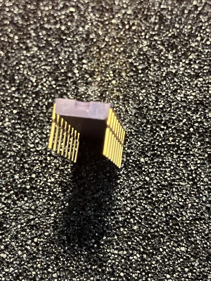 Микросхема AD526BDZ Analog Devices Low Gain Error Precision Op Amp Ic — фото лота 2