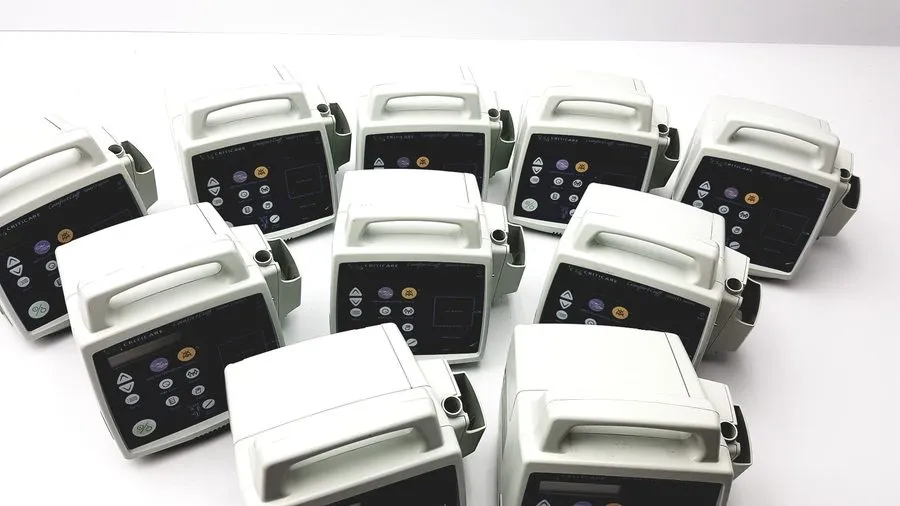 Монитор пациента Criticare Systems Inc. (CSI) 506NT3 Series Vital Signs Monitor — фото лота 1