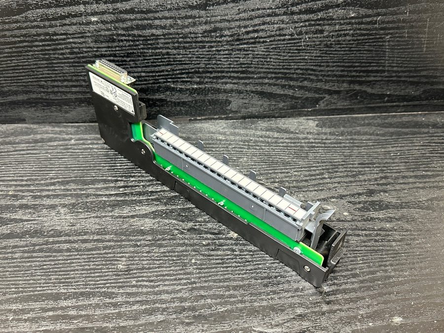 Фото лота 1492-CM1771-LD001 от продавца №50708